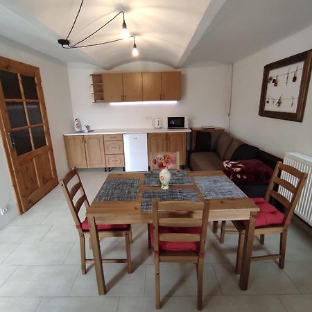 Statek Tomandlov Apartamento Driten Exterior foto